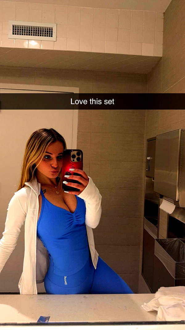 kaitlyn_krems snapchat image archive image