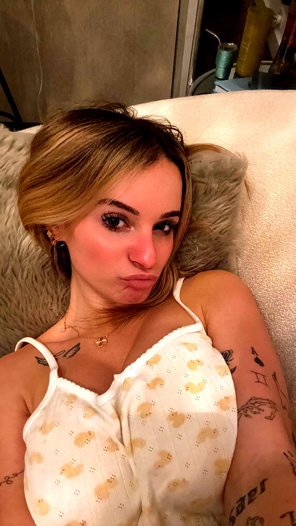 kaitlyn_krems snapchat image archive image