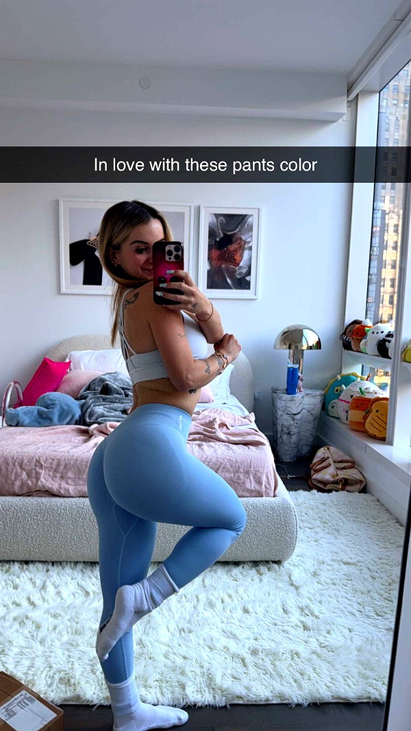 kaitlyn_krems snapchat image archive image