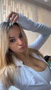 kaitlyn_krems Altpins Profile Picture