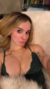kaitlyn_krems Altpins Profile Picture