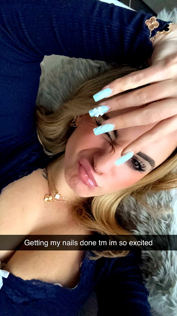 kaitlyn_krems snapchat image archive image