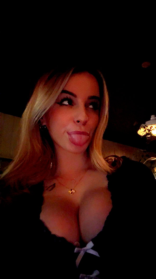 kaitlyn_krems snapchat image archive image
