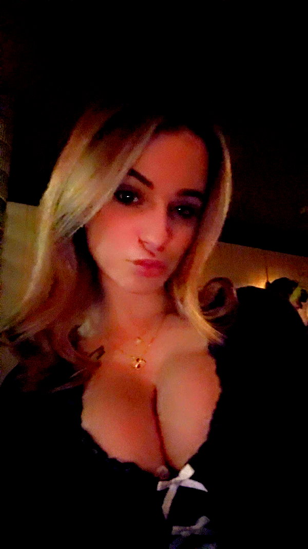 kaitlyn_krems snapchat image archive image