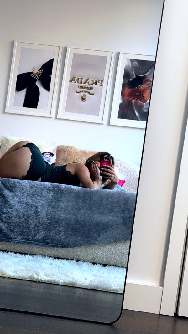 kaitlyn_krems snapchat image archive image