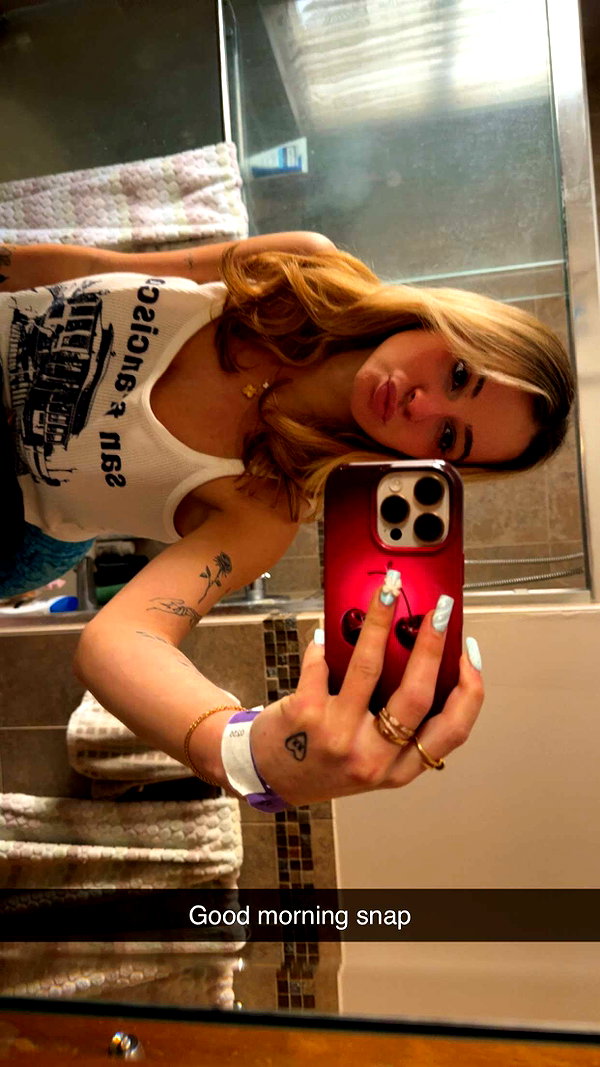 kaitlyn_krems snapchat image archive image
