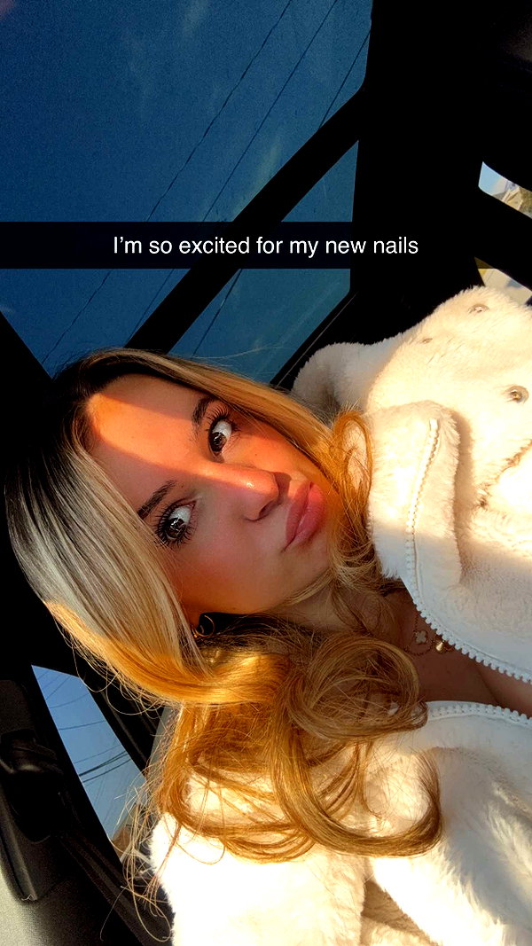 kaitlyn_krems snapchat image archive image