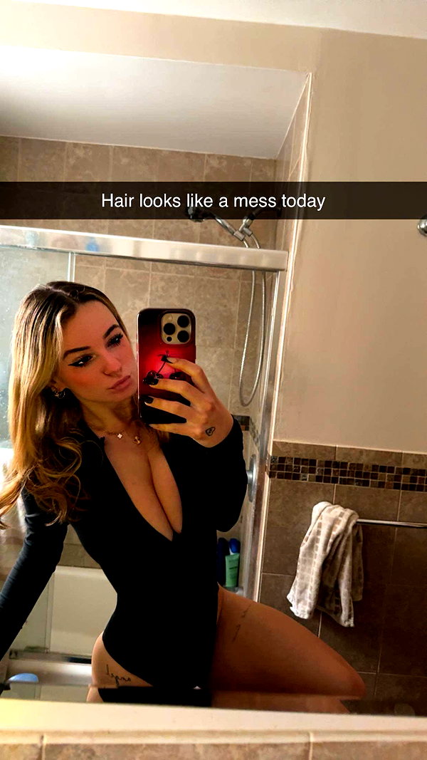 kaitlyn_krems snapchat image archive image