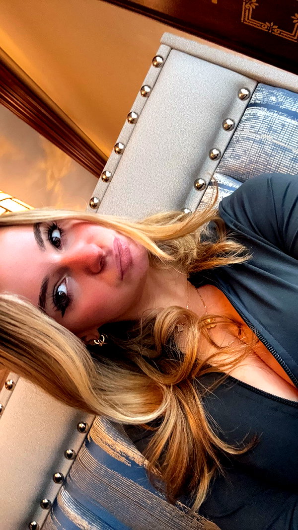 kaitlyn_krems snapchat image archive image