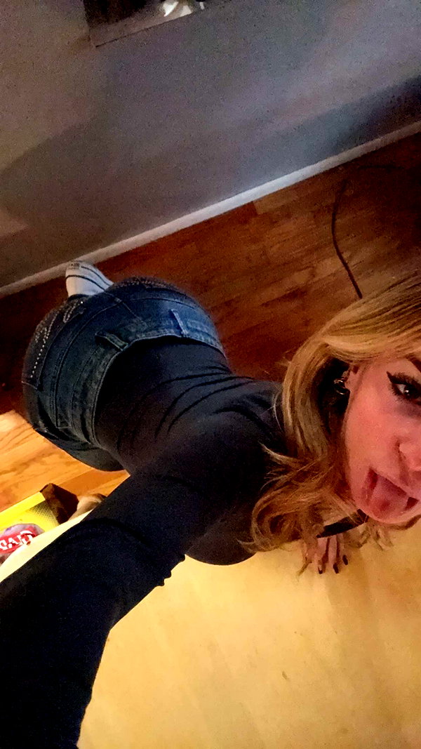 kaitlyn_krems snapchat image archive image