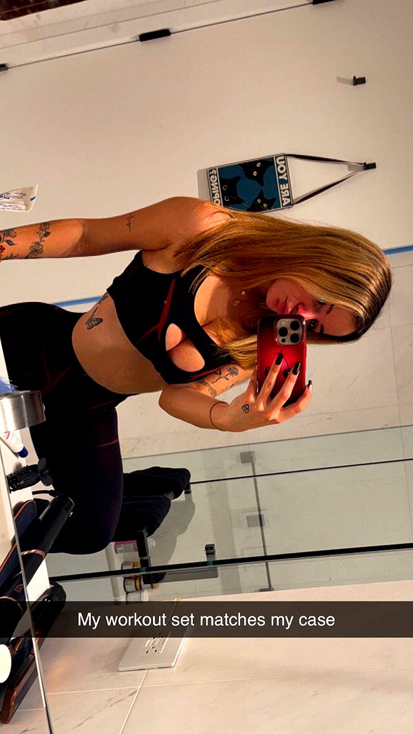 kaitlyn_krems snapchat image archive image
