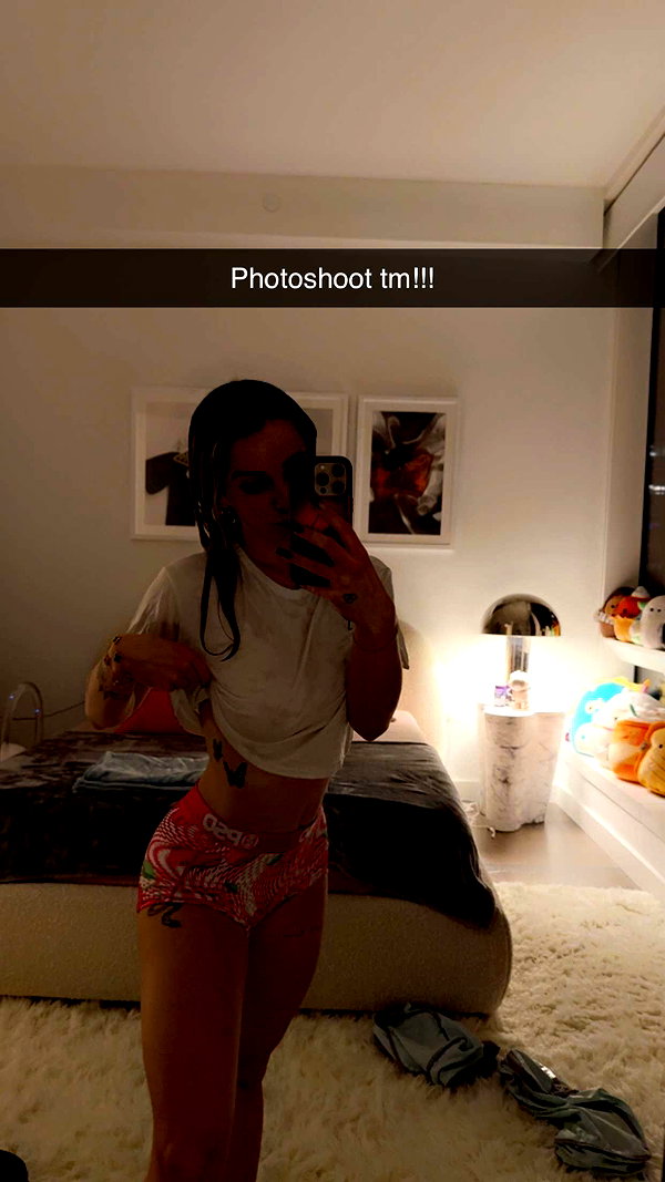 kaitlyn_krems snapchat image archive image