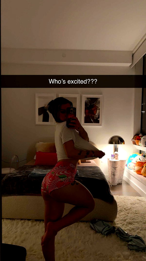 kaitlyn_krems snapchat image archive image