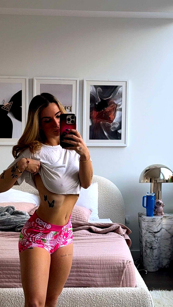 kaitlyn_krems snapchat image archive image