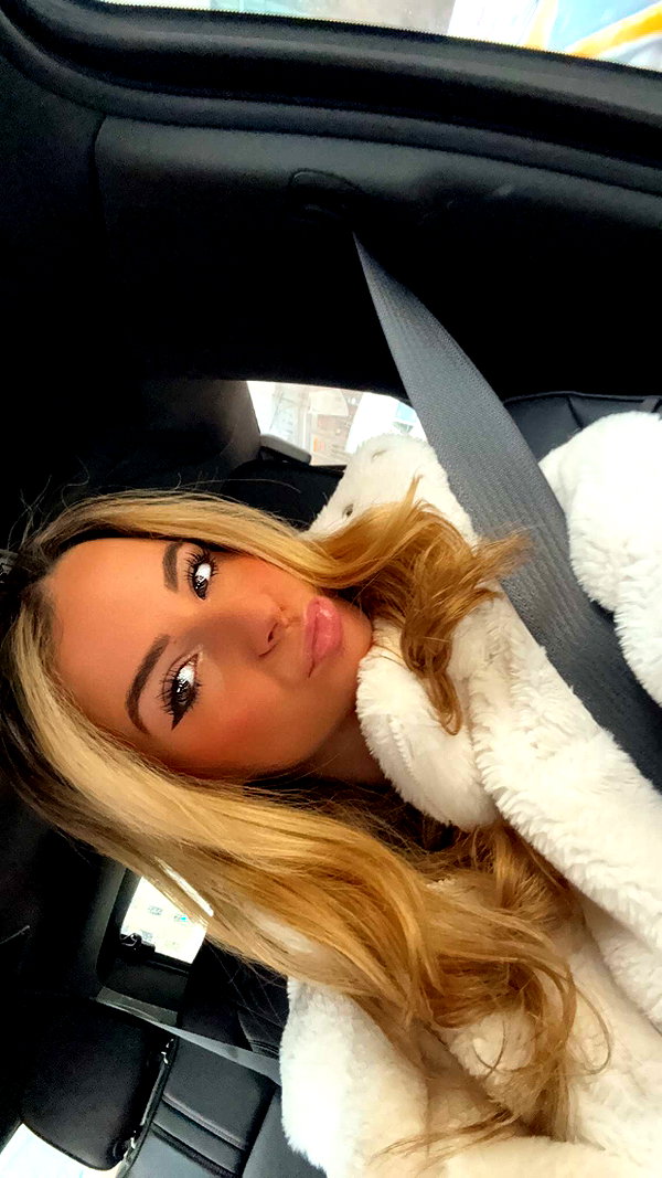 kaitlyn_krems snapchat image archive image