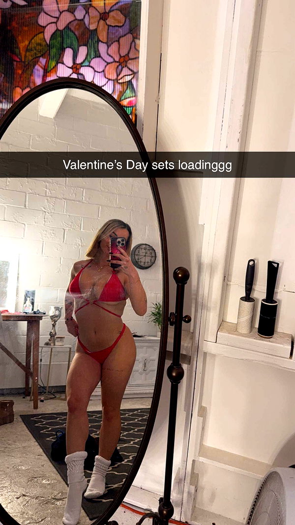 kaitlyn_krems snapchat image archive image