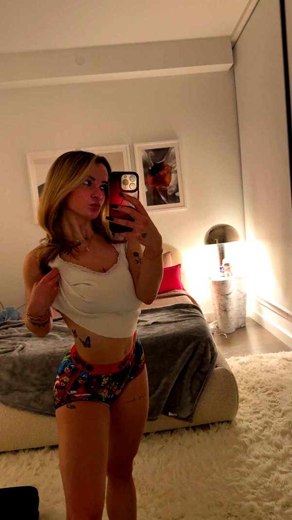 kaitlyn_krems snapchat image archive image