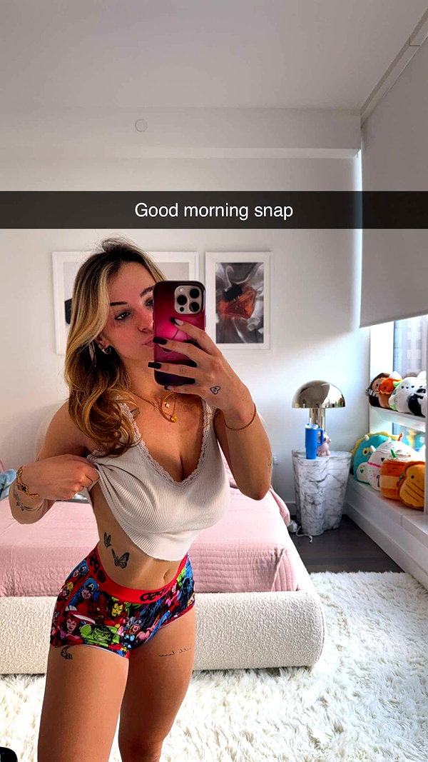 kaitlyn_krems snapchat image archive image