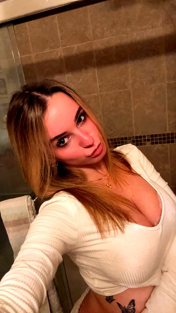 kaitlyn_krems snapchat image archive image