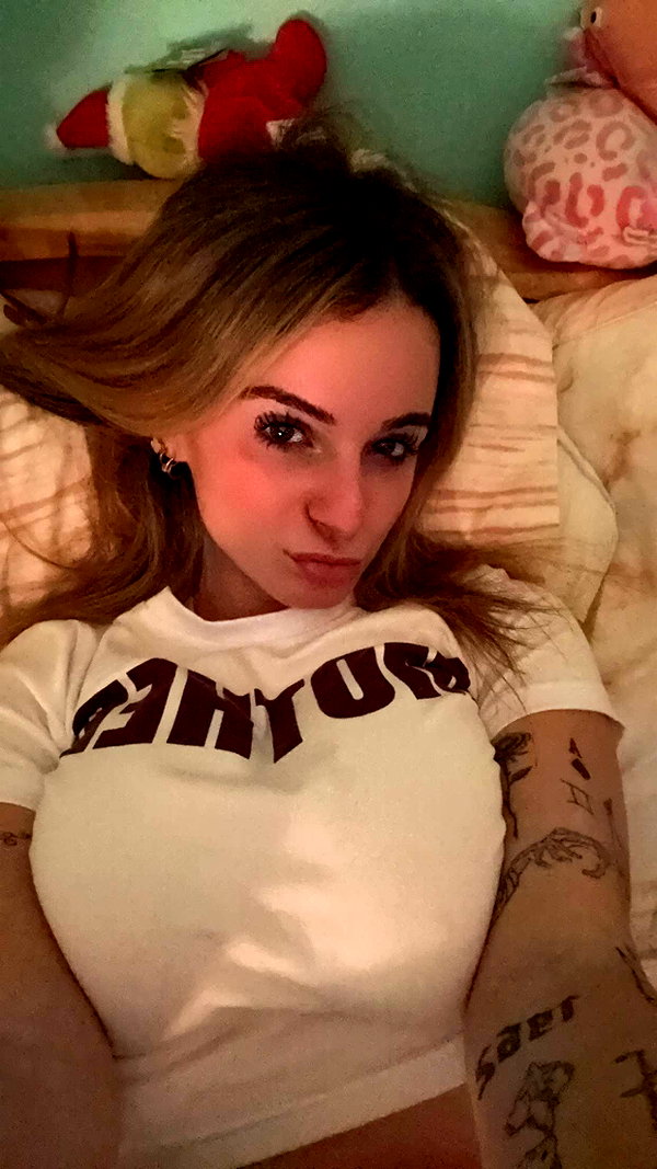 kaitlyn_krems snapchat image archive image