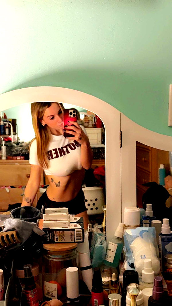kaitlyn_krems snapchat image archive image