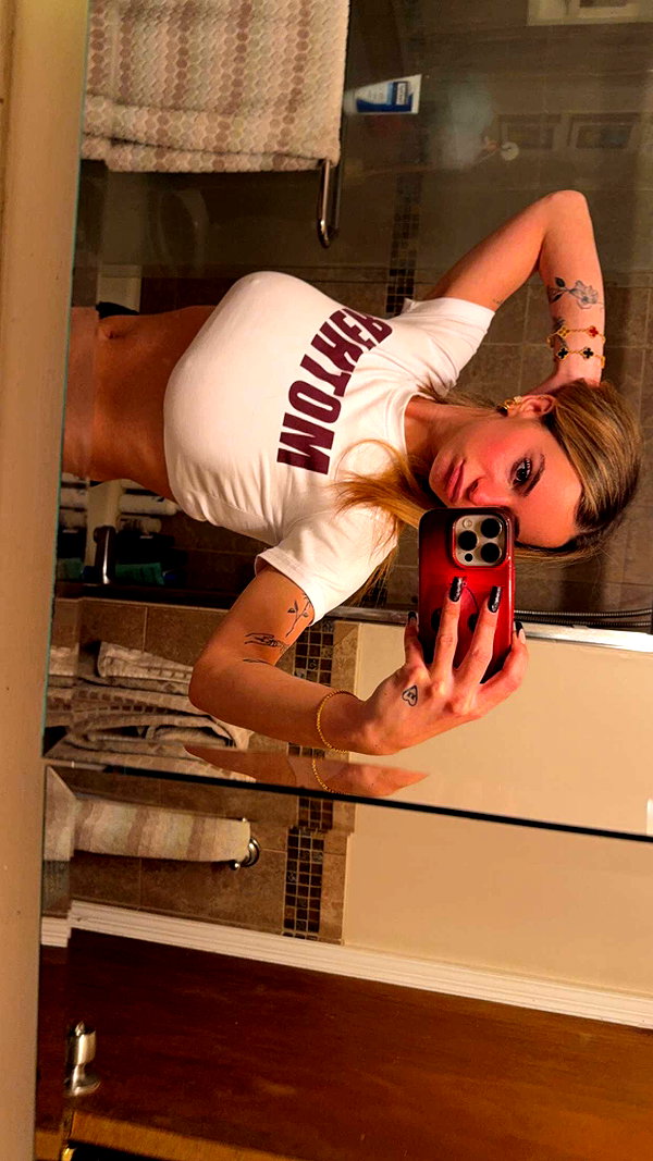 kaitlyn_krems snapchat image archive image