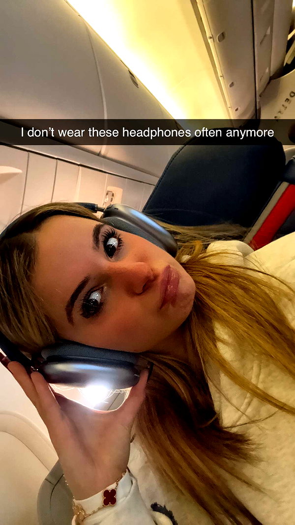 kaitlyn_krems snapchat image archive image