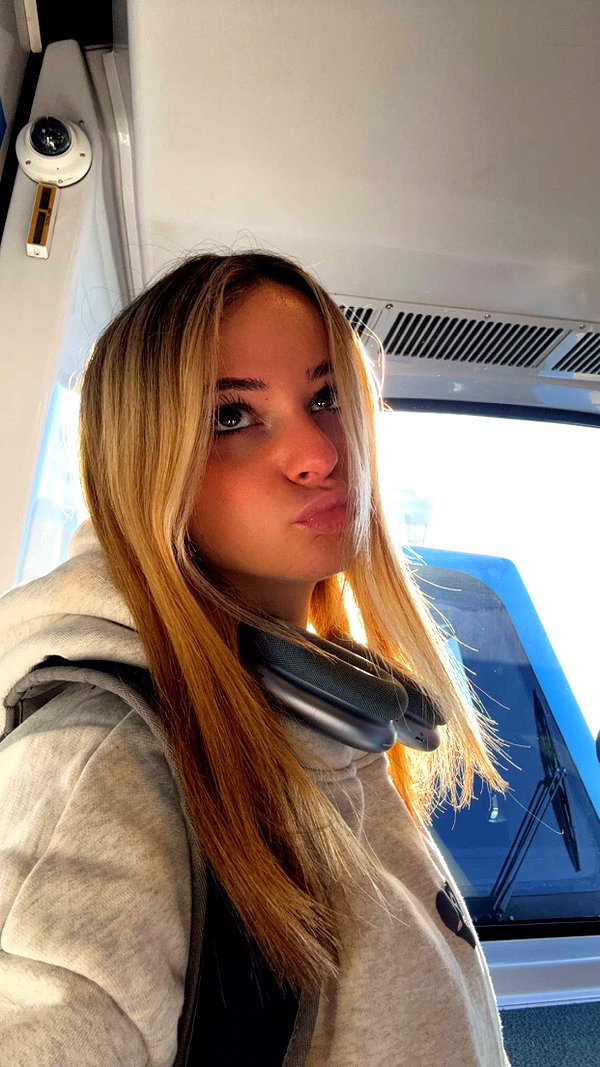 kaitlyn_krems snapchat image archive image