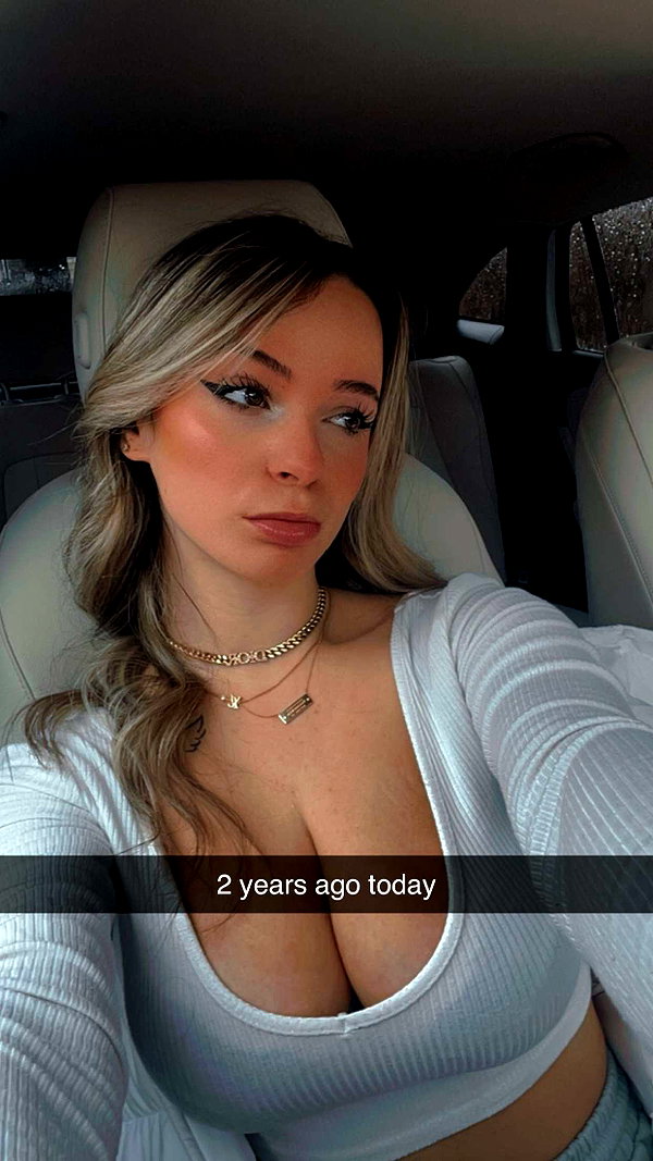 kaitlyn_krems snapchat image archive image