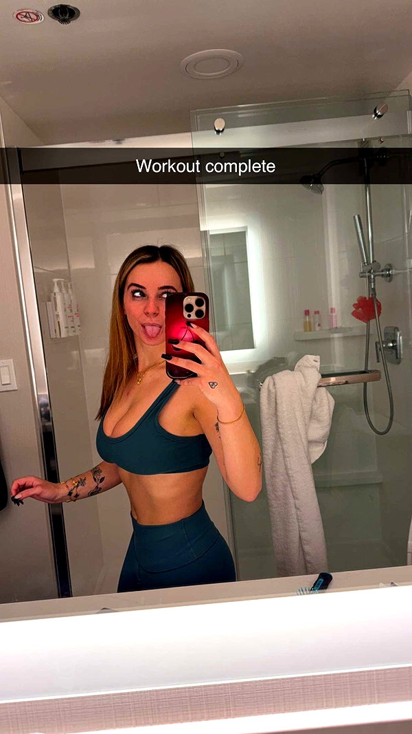 kaitlyn_krems snapchat image archive image