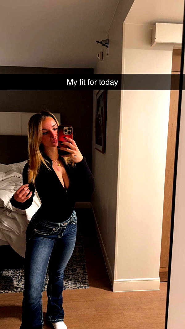 kaitlyn_krems snapchat image archive image