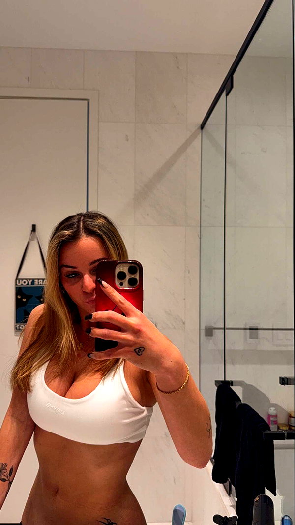 kaitlyn_krems snapchat image archive image