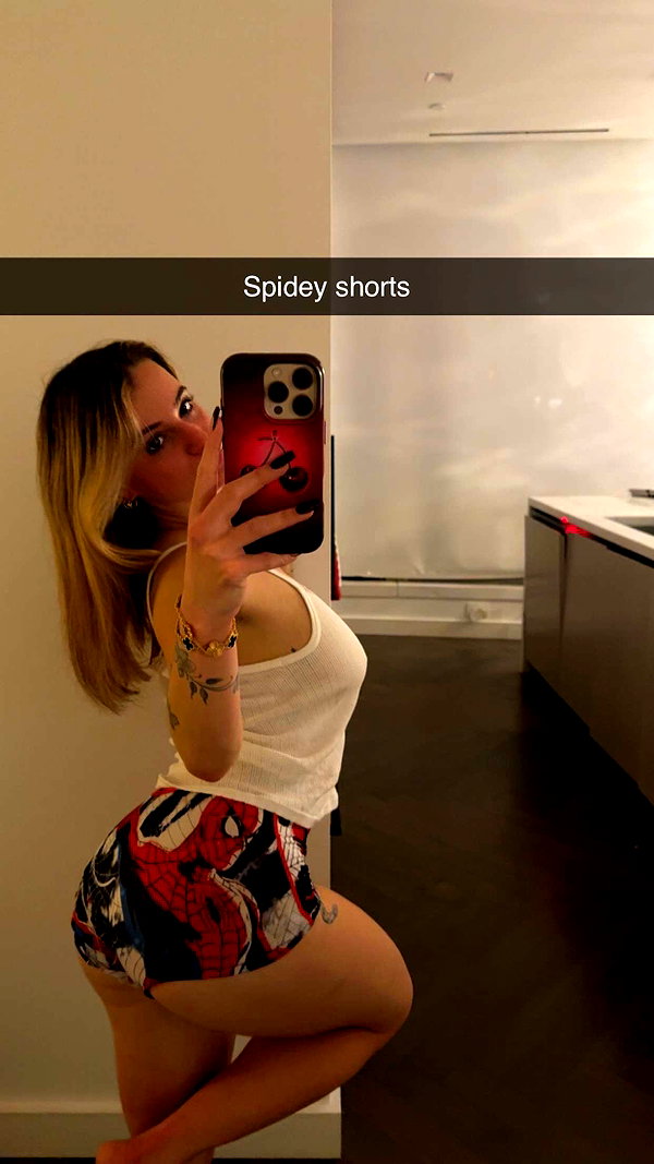 kaitlyn_krems snapchat image archive image