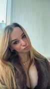 kaitlyn_krems Altpins Profile Picture