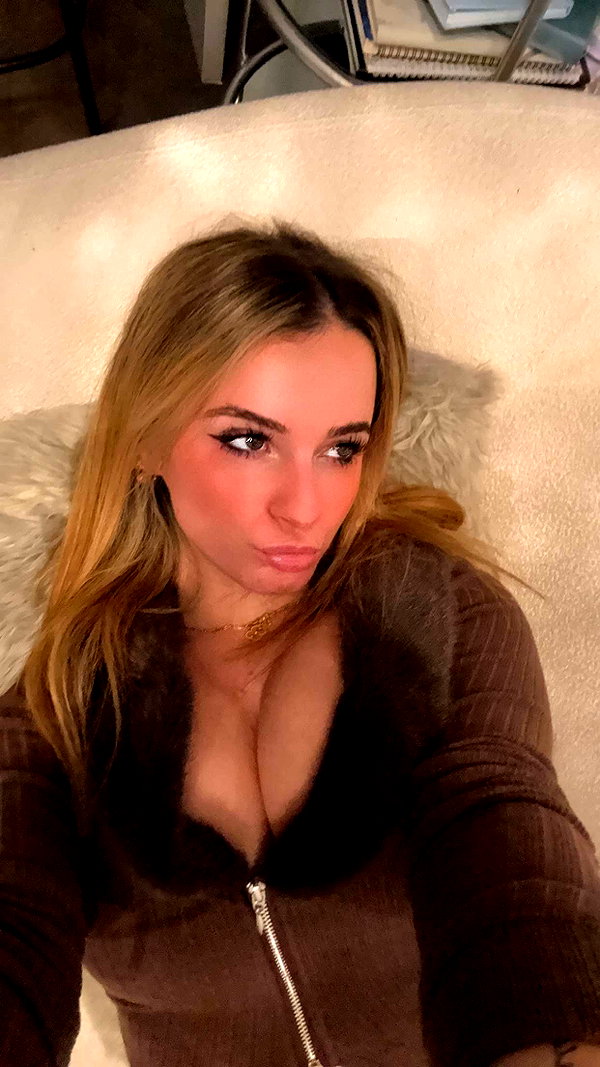 kaitlyn_krems snapchat image archive image