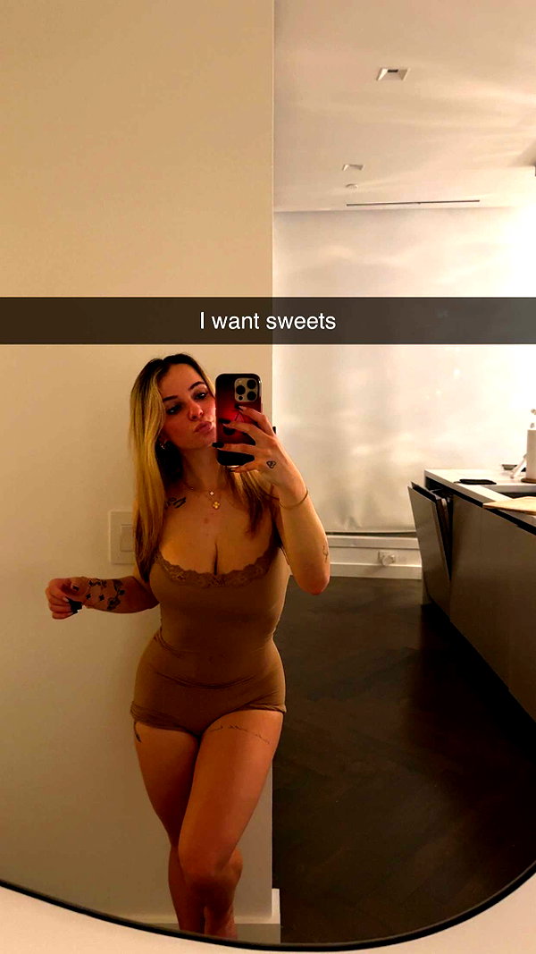 kaitlyn_krems snapchat image archive image