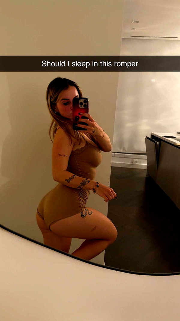kaitlyn_krems snapchat image archive image