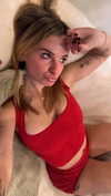 kaitlyn_krems Altpins Profile Picture