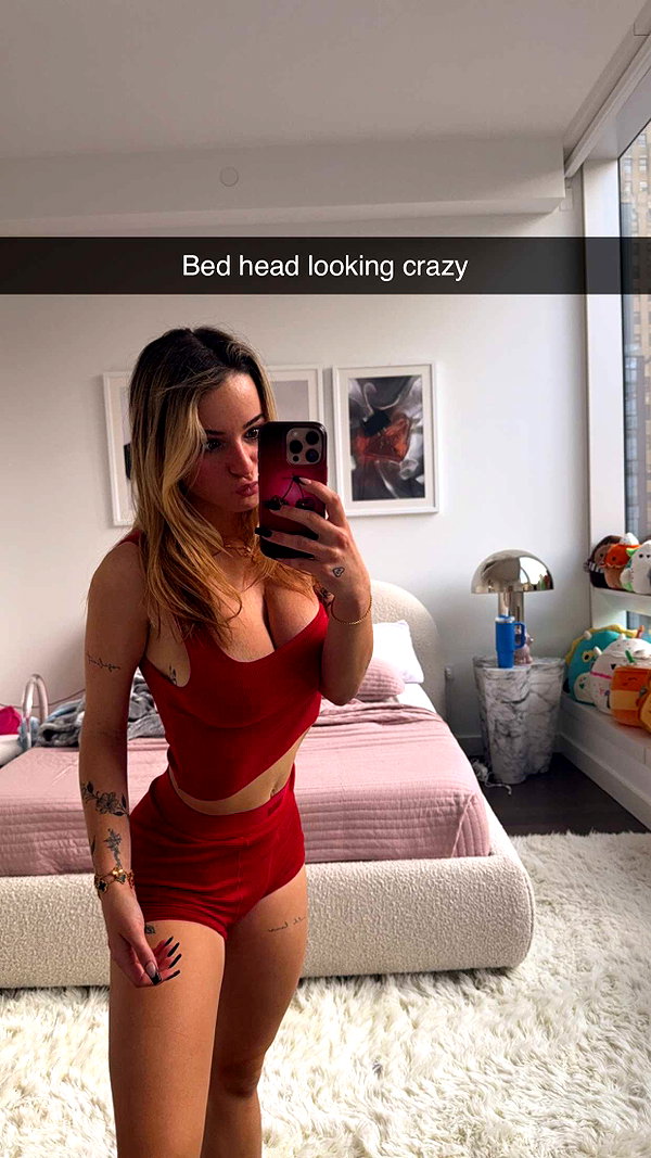 kaitlyn_krems snapchat image archive image
