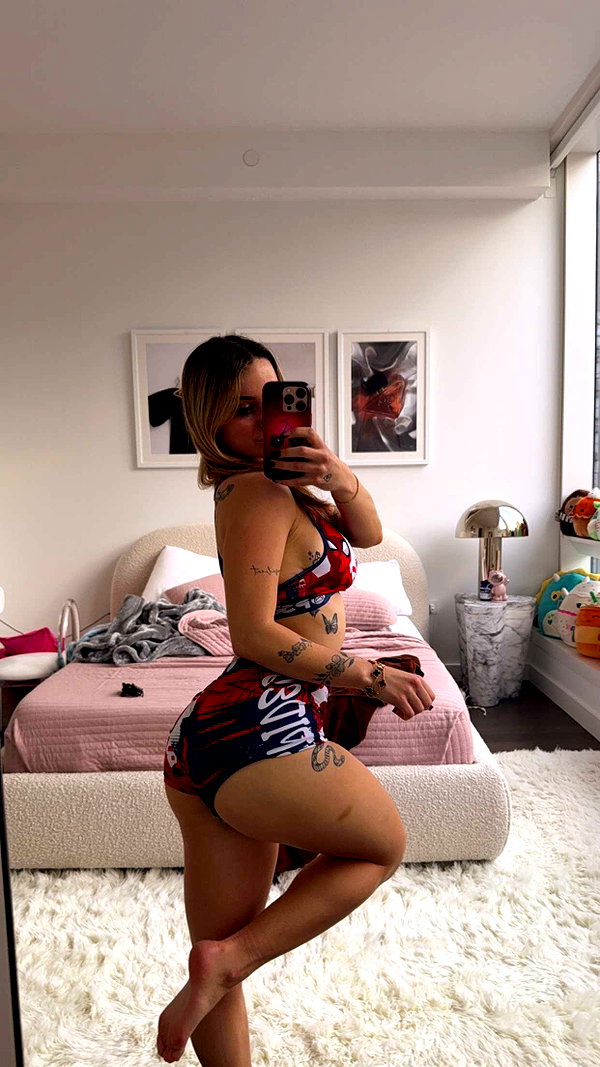 kaitlyn_krems snapchat image archive image