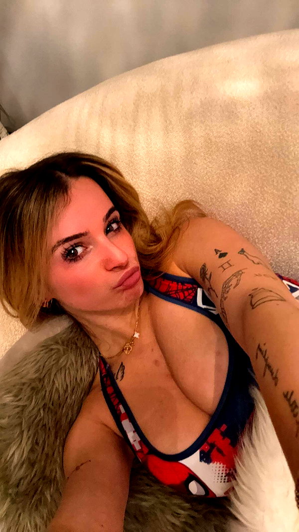 kaitlyn_krems snapchat image archive image
