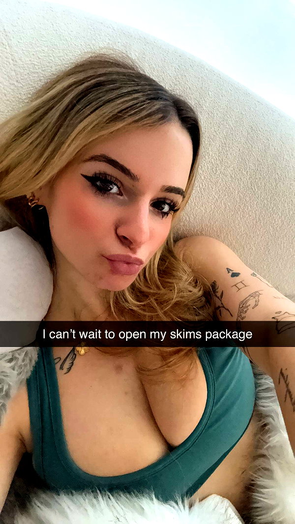 kaitlyn_krems snapchat image archive image