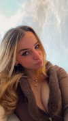 kaitlyn_krems Altpins Profile Picture