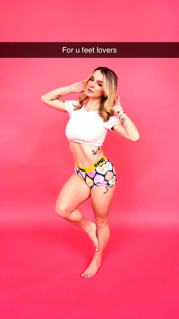 kaitlyn_krems snapchat image archive image