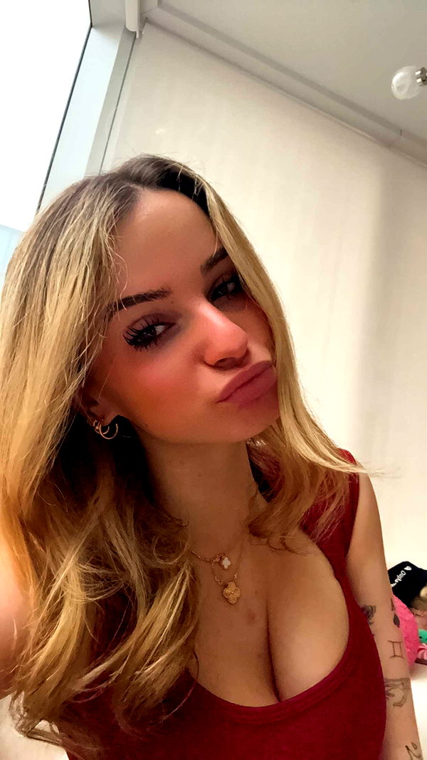 kaitlyn_krems snapchat image archive image