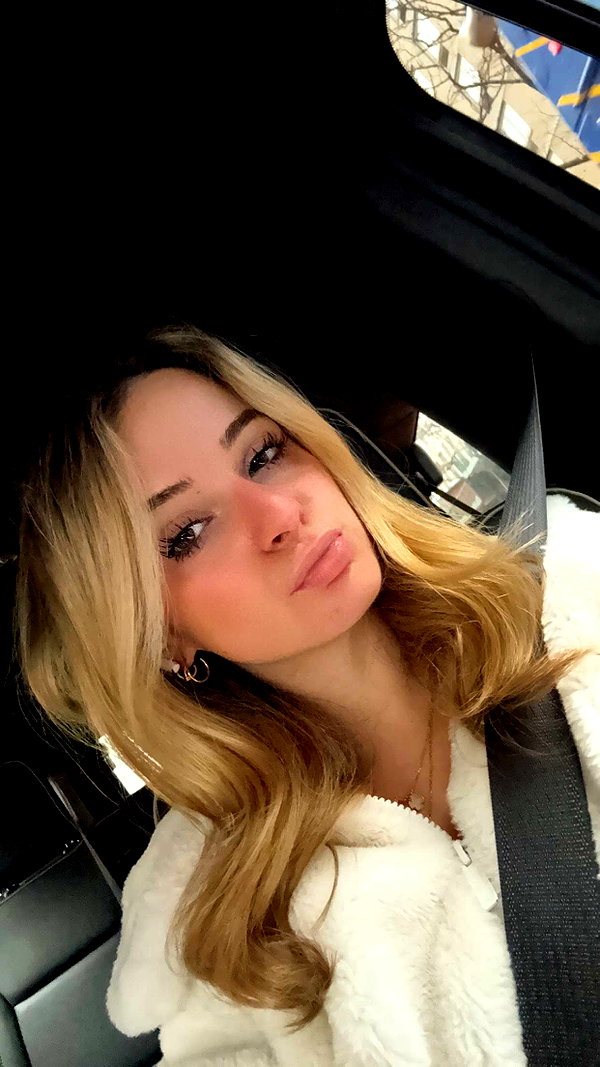 kaitlyn_krems snapchat image archive image