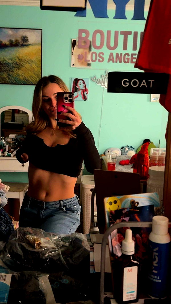 kaitlyn_krems snapchat image archive image