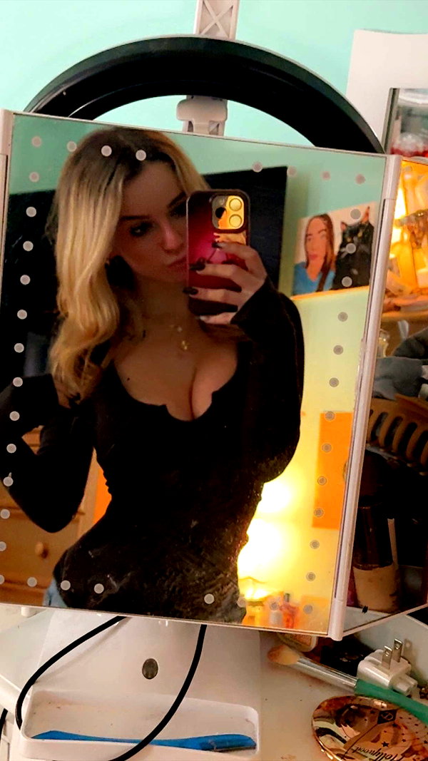 kaitlyn_krems snapchat image archive image