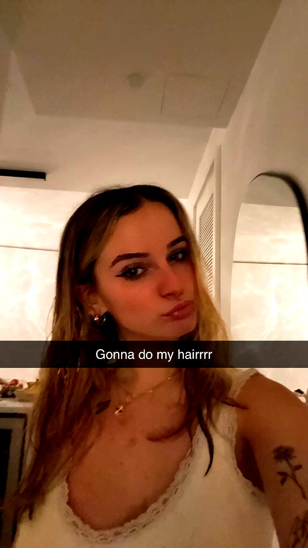 kaitlyn_krems snapchat image archive image