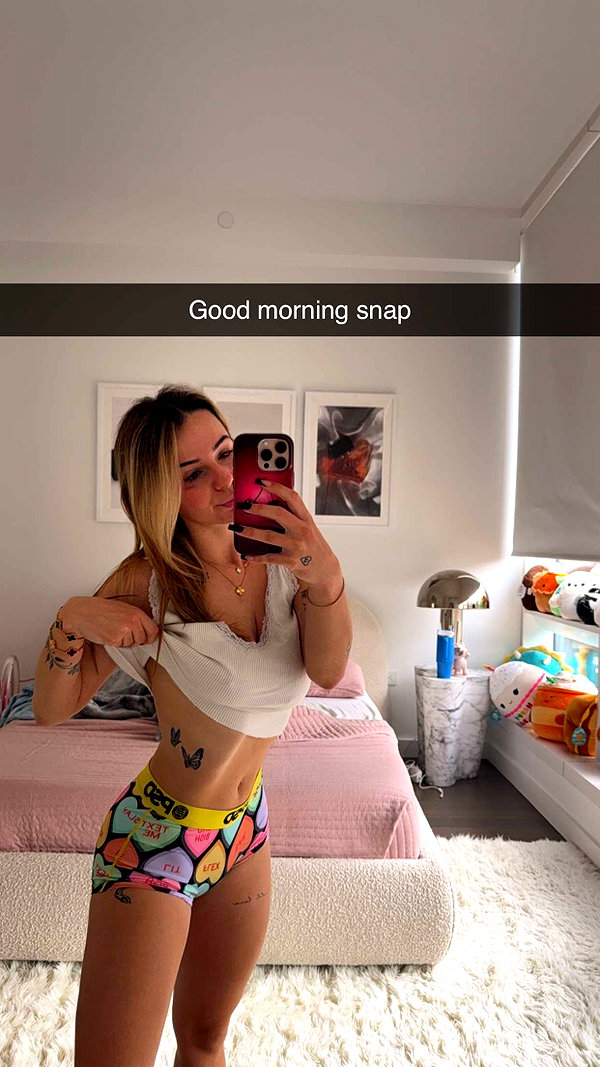 kaitlyn_krems snapchat image archive image